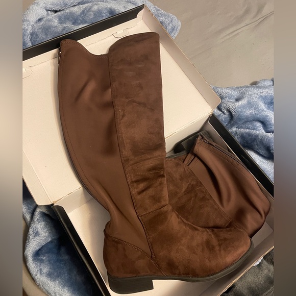 Knee high suede lane Bryant boots - Picture 1 of 1